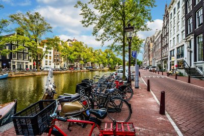 Haal je rijbewijs in Amsterdam